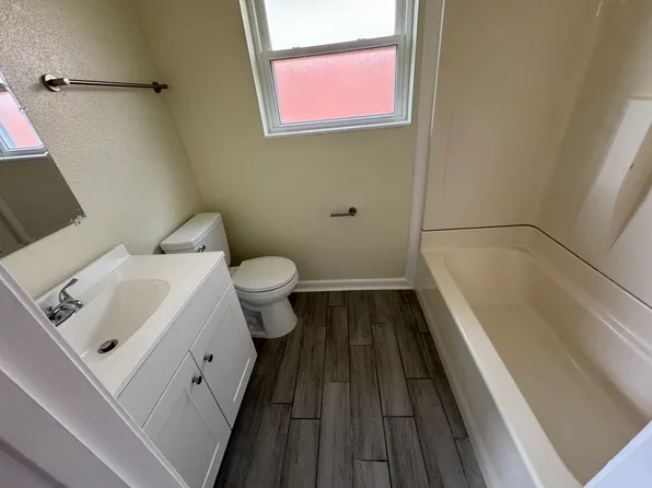 3353 Bretagne Ct, Marrero, LA 70072