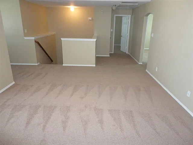 5512 Parkview Hills Ln — Photo 8