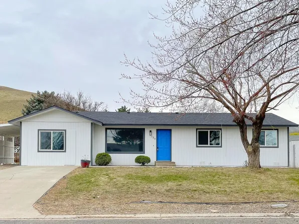 125 Walker Pl, Prosser, WA 99350