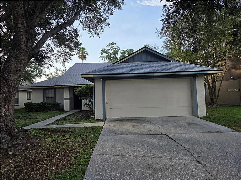 2010 Branch Tree Ln — Photo 1