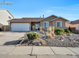 1045 Lindstrom Dr, Colorado Springs, CO 80911