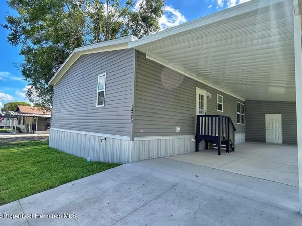 14250 Rialto Ave, Brooksville, FL 34613