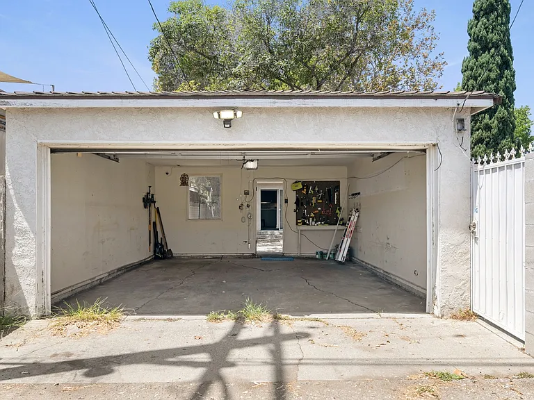2848 Westwood Blvd #1A — Photo 17