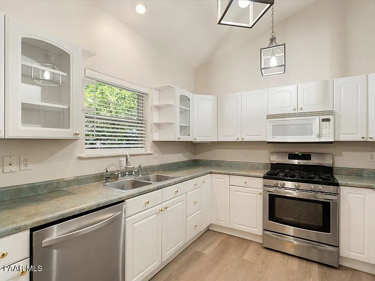 4968 Oriole Ct — Photo 14