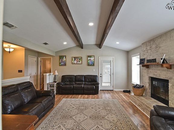 4th image of 5220 Northview Dr