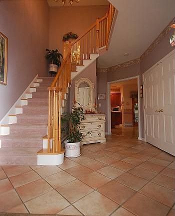 4th image of 24 Schindler Dr