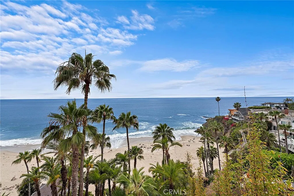 4 bed, 3.5 bath, 3000 sqft, $20,000 — Photo 1