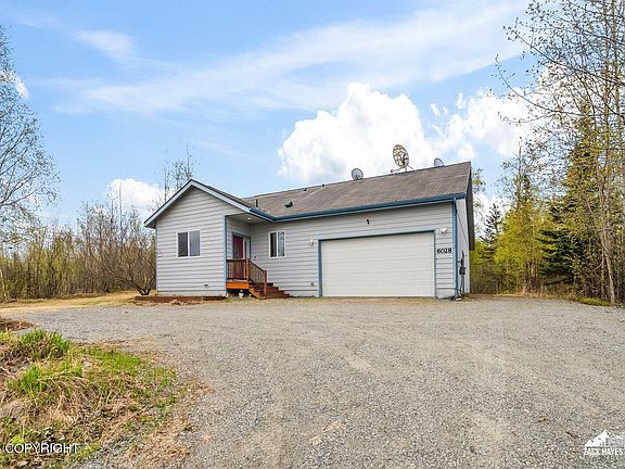4th image of 6028 Dandy Cir