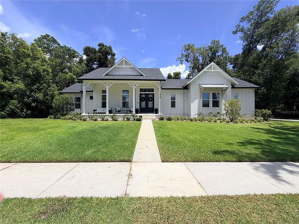 1st image of 310 W WASHINGTON AVENUE