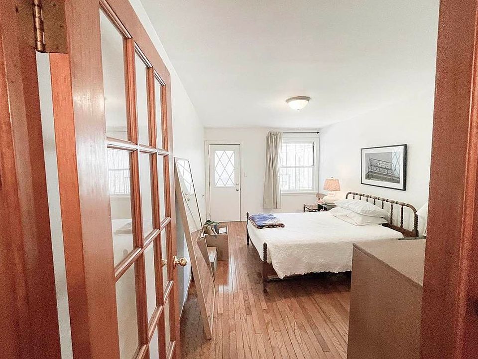 1st image of 6031 78th Ave #1