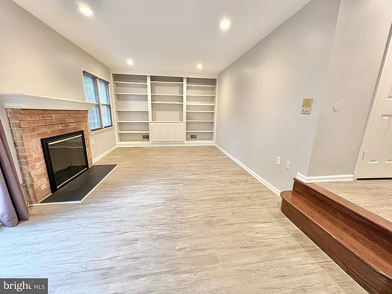 5111 Heritage Ln — Photo 10