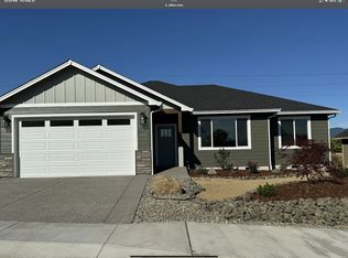 101 Coles Valley, Saint Sutherlin, OR 97479