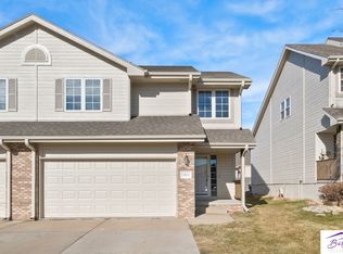 16610 Polk St #P, Omaha, NE 68135