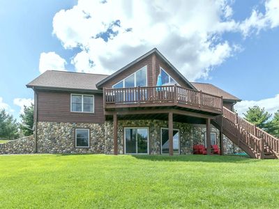N8086 Clear Water Drive, New Lisbon, WI, 53950