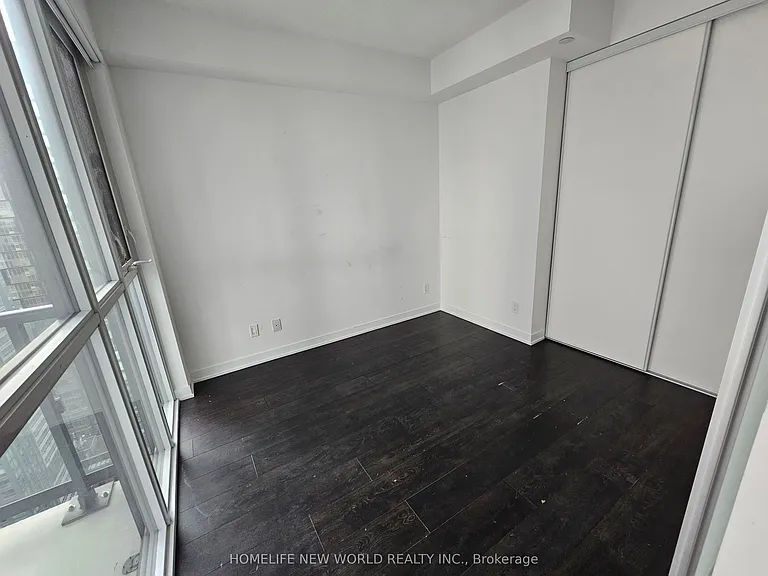 87 Peter St #4012 — Photo 6