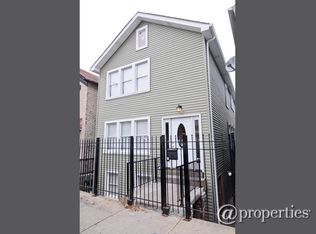 1122 W 19th Pl, Chicago, IL 60608