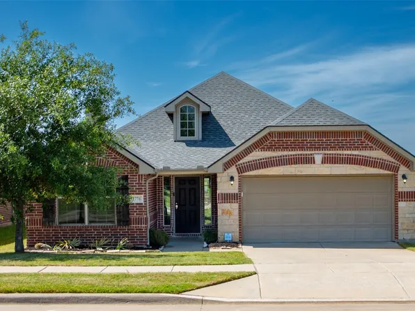 2776 Crescent Lake Dr, Little Elm, TX 75068