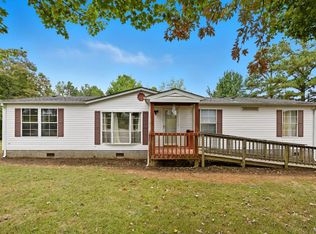 1809 Narrow Passage Rd, Spout Spring, VA 24593
