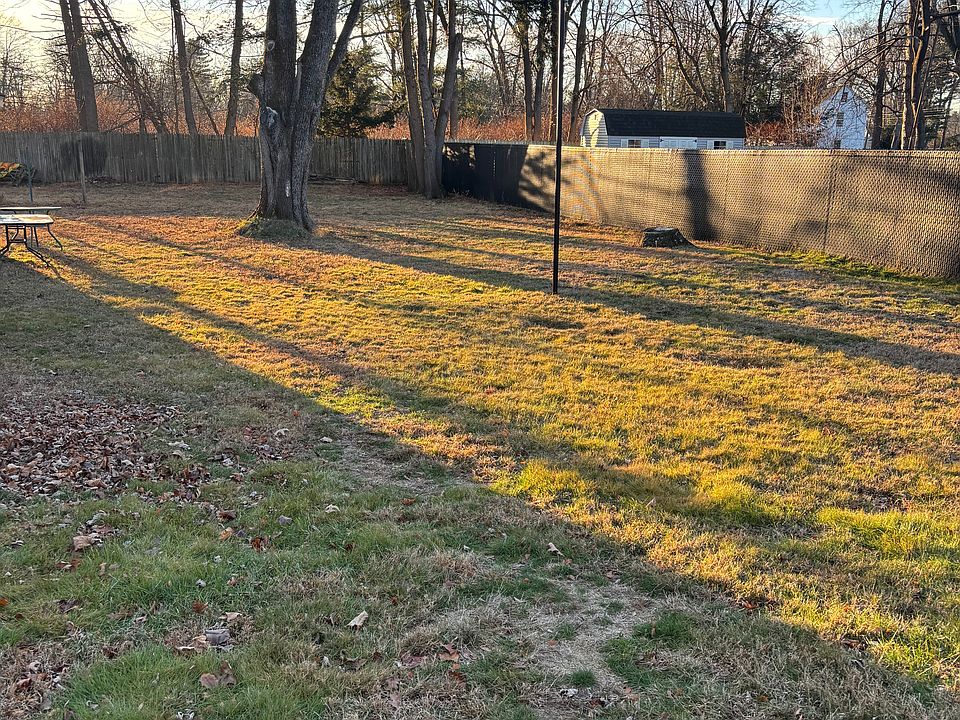 1st image of 15 Clubhouse Rd