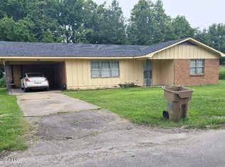 100 E Winston St, Mound Bayou, MS 38762