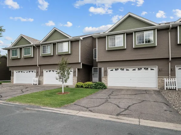 1249 122nd Ln NE, Blaine, MN 55434