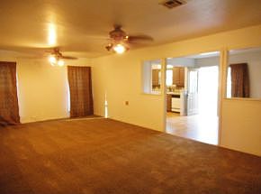 4th image of 6921 Glenn Cir
