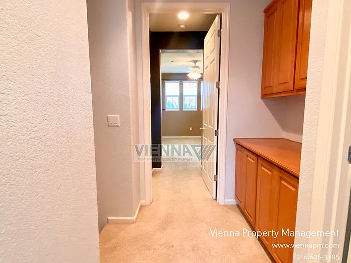 3301 Leiper Loop — Photo 24