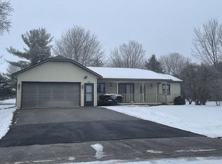 7850 Evergreen St, Hewitt, WI 54441