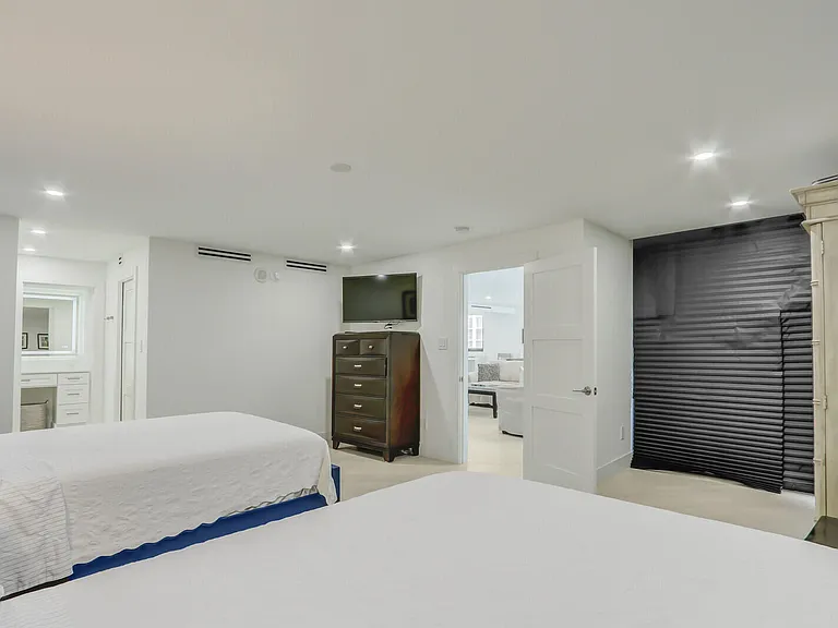 5380 N Ocean Dr #17E — Photo 25