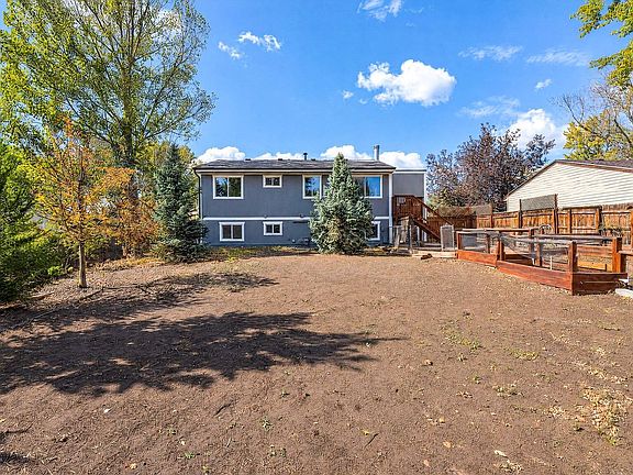 3rd image of 3514 Lilac Ln