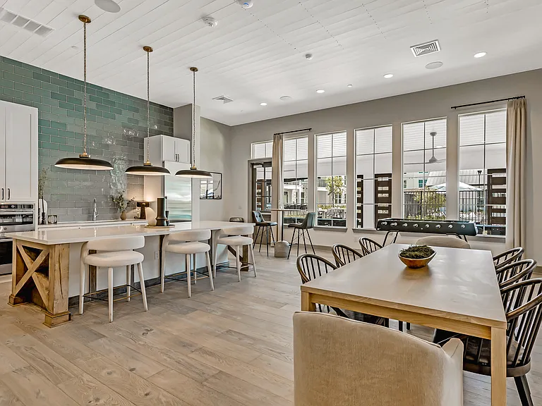 Atlas Bluewood Apartments — Photo 26