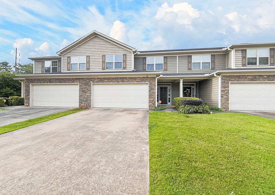 1st image of 6120 Townes Way