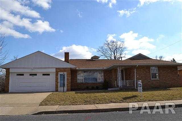 1st image of 602 W Westwood Dr