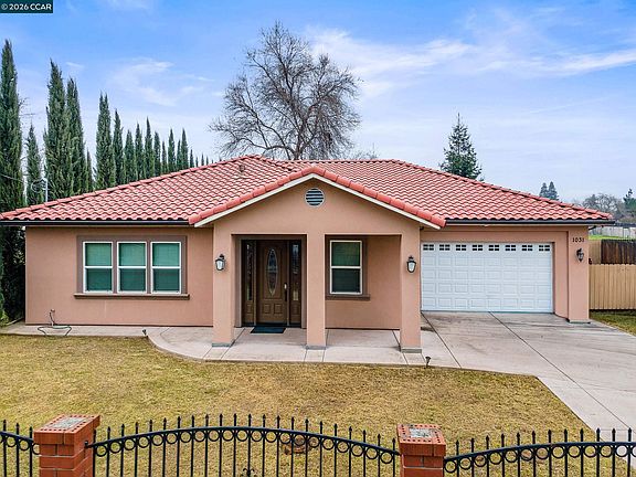 5th image of 1031 Azusa St