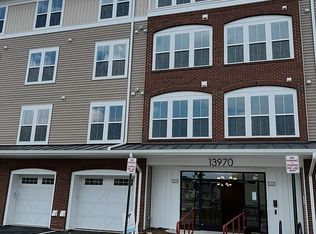13970 Englefield Dr UNIT 402, Woodbridge, VA 22193