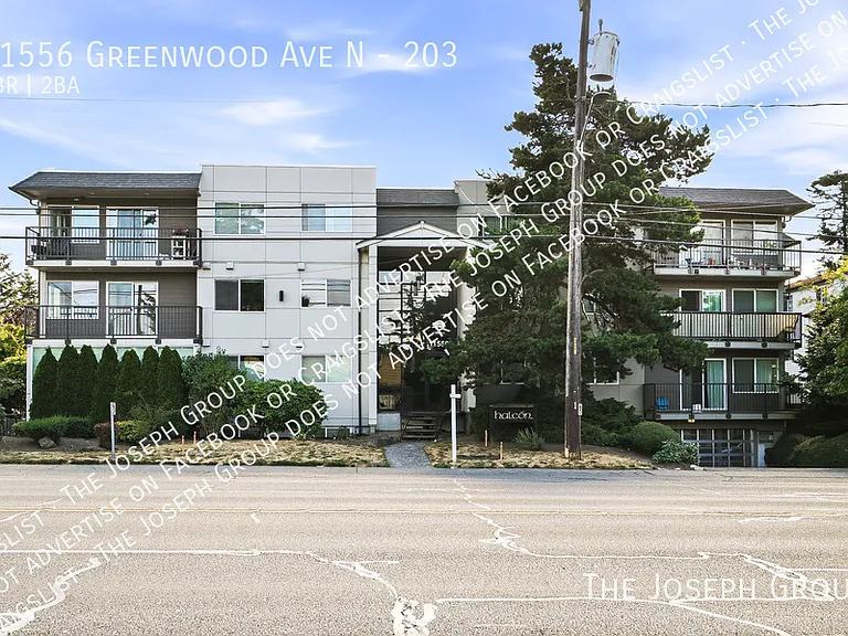 11556 Greenwood Ave N #203 — Photo 1