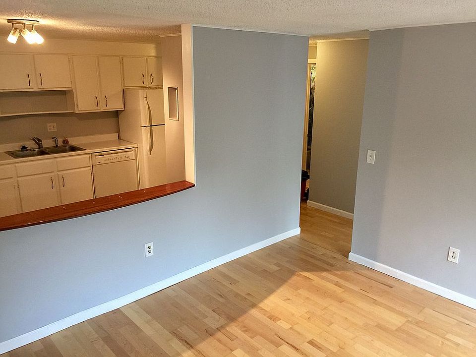 1st image of 1008 N Corona St APT 306
