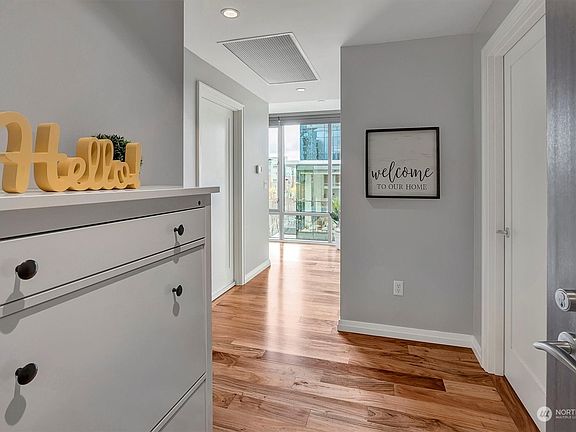 4th image of 10700 NE 4th Street #430