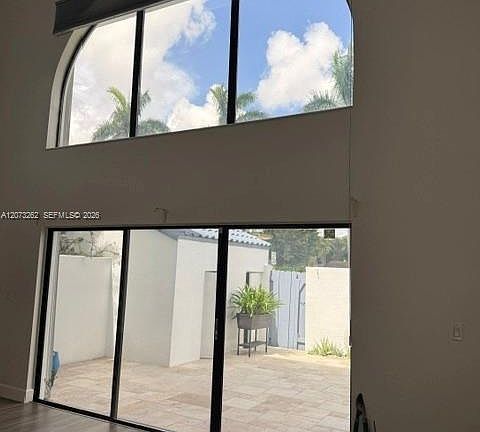 5th image of 10225 SW 89th St