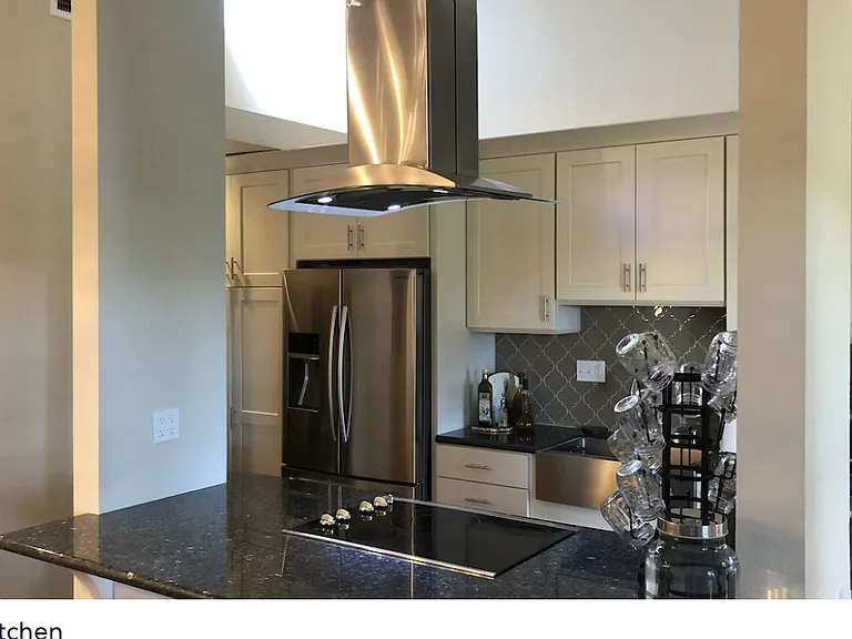 La Mesa Dr — Photo 8