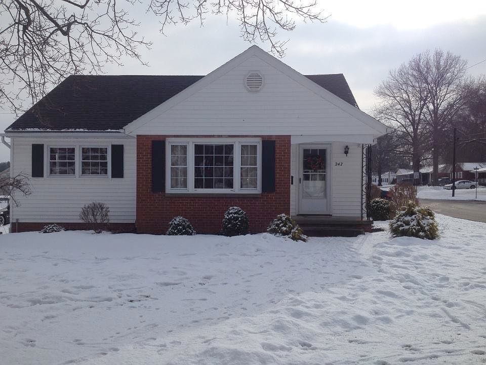 1st image of 247 Morgan Ave