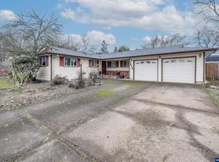 1610 Downing Dr, Lebanon, OR 97355