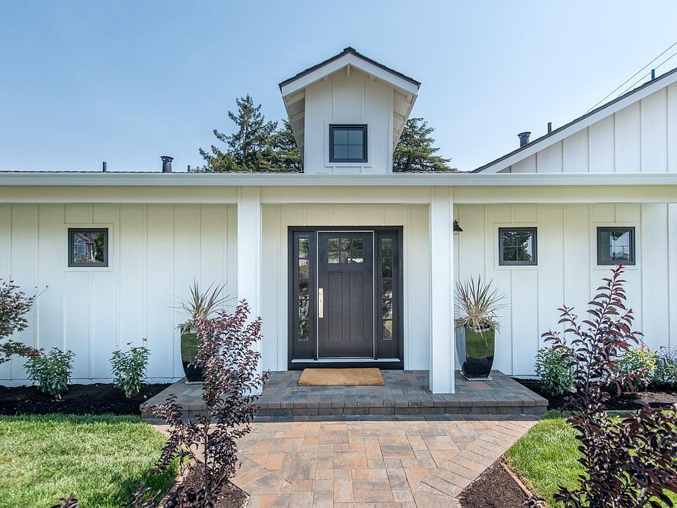 1st image of 15148 Charlotte Ave