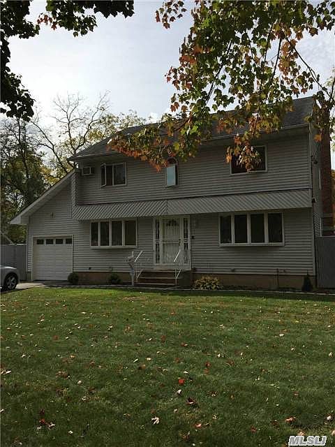 1st image of 12 Hilltop Ln