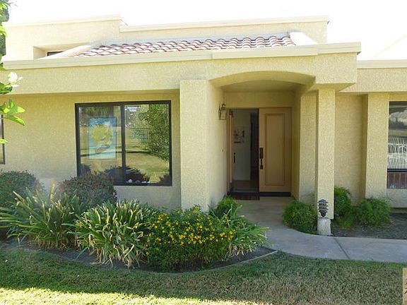 3rd image of 6750 Rockwood Cir