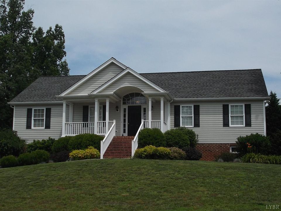 1st image of 628 Woodland Dr