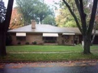 1411 Scottswood Rd, Rockford, IL 61107