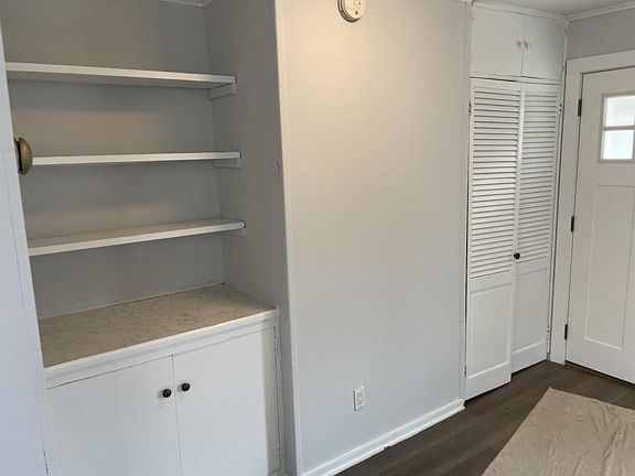 3rd image of 90 15th St Unit 5