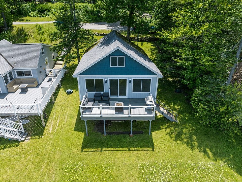 1st image of 36 Tamarack Rd