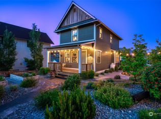 528 Porcupine Ln, Chelan, WA 98816